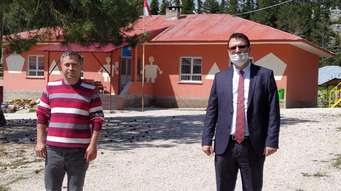 İlçe Milli Eğitim Müdürümüz Sn. Mehmet Gazi YILANCIOĞLU Ceritler Necati Özsırkıntı İlkokulunu ziyaret etti...