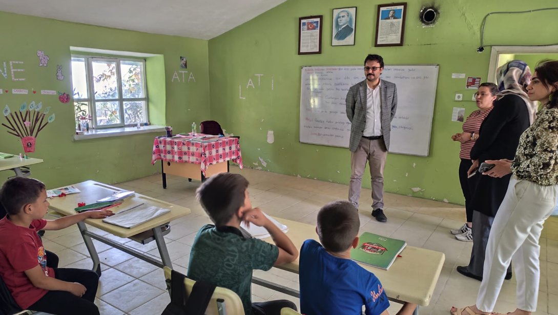 İLÇE MİLLİ EĞİTİM MÜDÜRÜMÜZ SAYIN MEHMET GAZİ YILANCIOĞLU, YENI AÇILAN TERELİ İLKÖĞRETİM OKULUNA HAYIRLI OLSUN ZİYARETİNDE BULUNDU.